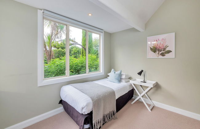 Castor Bay Home near Albany Sleeps 9 - Foto 12