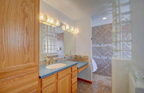 El Ranchito Alegre Taos-Style 3BR in Corrales - Foto 7