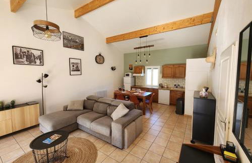 Les Hauts de Sarlat G4 - Clim Piscine Parking WiFi 2 Chambres - Foto 9