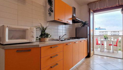 Colorful Modern Flat Next to the Beach - Foto 4