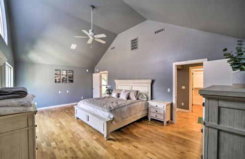 Grand Tulsa Getaway with Private Pond, Dock and Deck - Foto 24