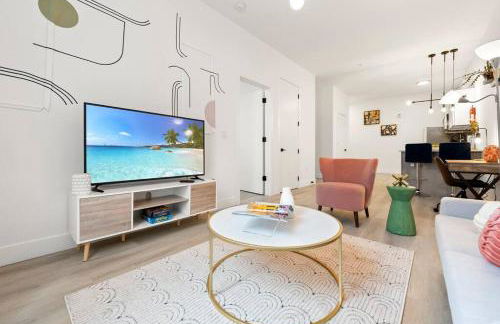 Contemporary Luxury BR, EWR AIRPT, Nyc, Free Pkng, Prudential CNTR, American Dream Mall - Foto 1