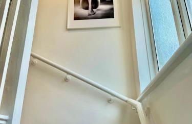 MADIKA HOMES Modern 2-Bed Apartment Near Wembley Stadium - Foto 18