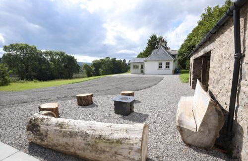 Middleton Farmhouse - Photo 19