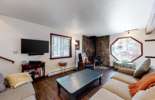 Truckee Mountain Retreat - Photo 3