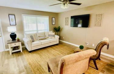 EastGate 4A Cozy family retreat close to downtown Hammond - Foto 8