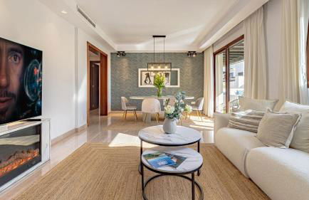 VACATION MARBELLA I Private HEATED Swimming pool, Walking distance to Puerto Banus, Security 24-7, BBQ, WiFi - Photo 43