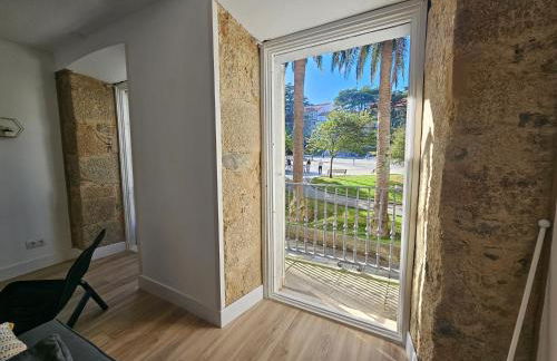 Apartamentos en el centro - Plaza de Amboage - WIFI - Foto 6