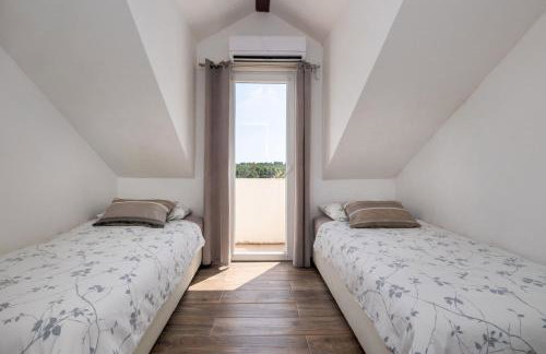 Villa Oasis with private pool - Photo 22