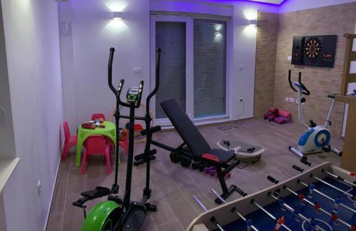 Luxury Villa Star Lights Trogir - heated pool, hot tub, gym, billiard - Foto 35