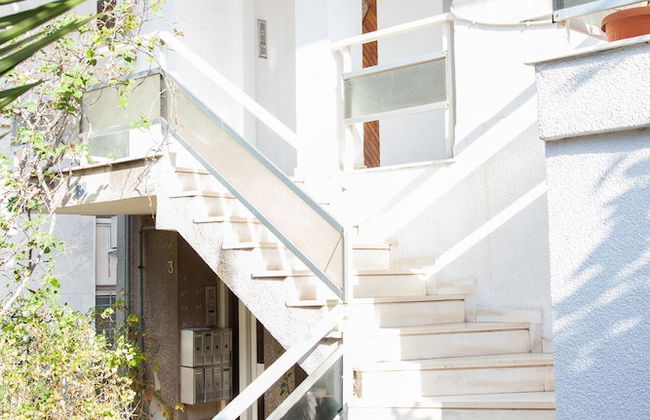 Fabulous Apartment Across Flisvos - Foto 31