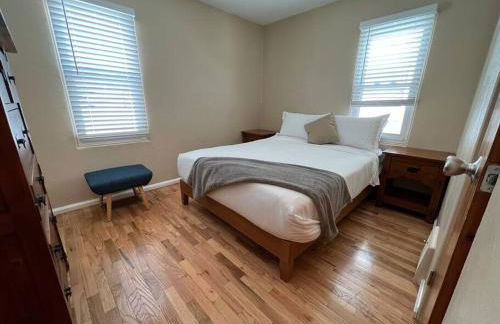 Snug, neighborly home perfect for your small group - Foto 10