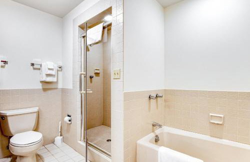 Sky Blue By The Bay - Photo 36