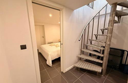 Riverfront House with Private Deck & Nature Views - Foto 18