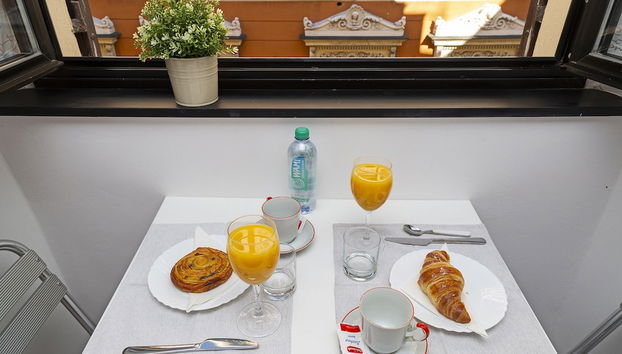 Servicio de comidas en la habitación