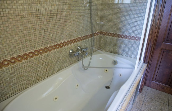 Villa Les Charmes - Premium Villa With Pool for 20 Guests - Foto 39