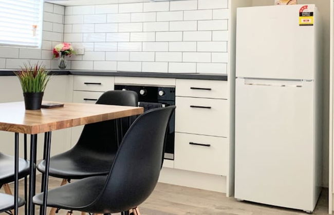 3BR Unit Free Park Wifi Campbelltown - Foto 1