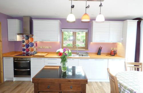 Woodland Cottage - Photo 4