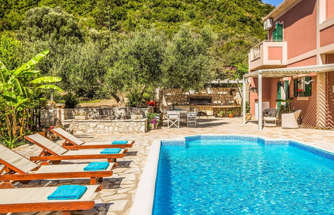 Villa Aspasia - Photo 16