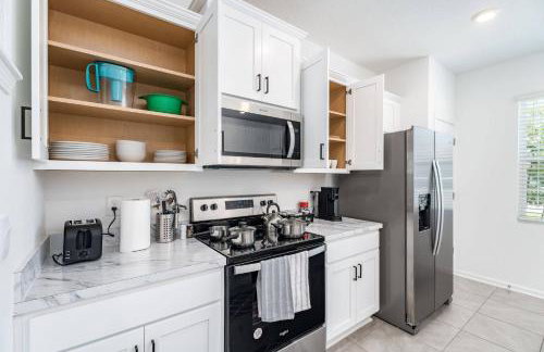 Modern 2 BR Townhome | Close 2 Beach. - Foto 8