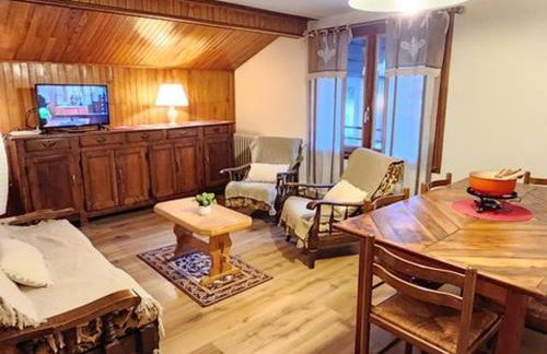 Spacieux appartement 4 chambres avec balcon et WIFI, proche Châtel et La Chapelle - FR-1-692-113 - Photo 2