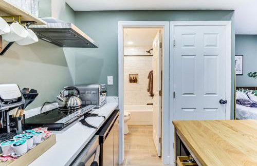 5 Mi to National Harbor Stylish Apt with Patio! - Foto 15