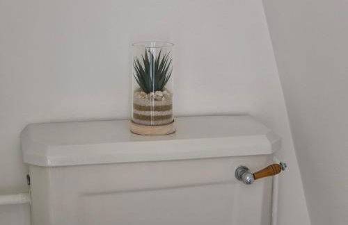 2 Bed Maisonette with Sofa Bed - Ideal for Groups #26C - Foto 45