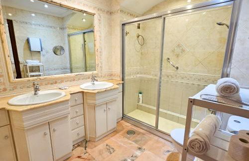 Laguna Beach Costasol - Alojamientos La Torre - Foto 12