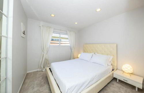 Luxury 3BR with Cabana Oasis Pool & Style - Foto 48