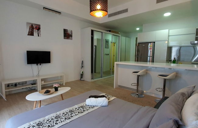 MCity Infinity pool KLCC - Foto 16