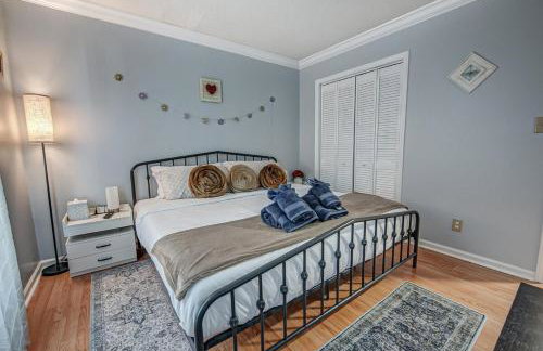 Long Stay Special Cozy Home Near Uptown - Foto 23