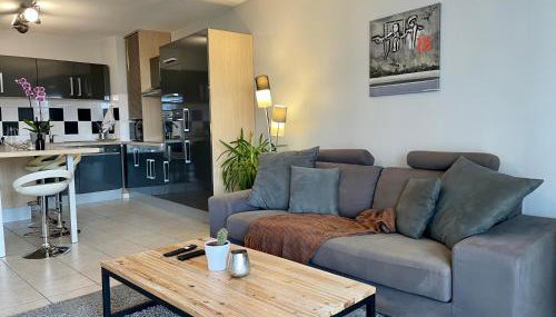 L'idéal Cosy-wifi-Netflix et Garage - Foto 2