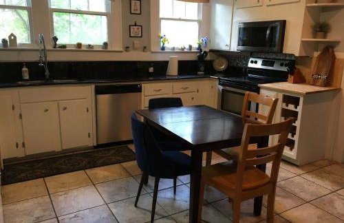 Perfectly Modern Craftsman- close to everything! - Photo 66