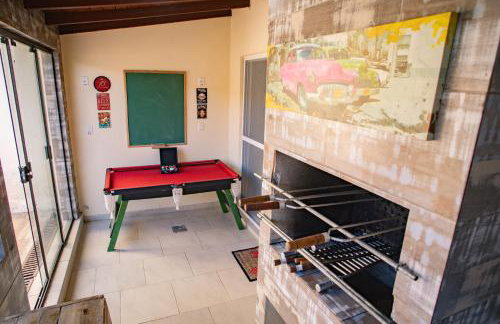 Casa 3 min Shopping Pelotas- Com 1 Suíte, 2 Quartos Climatizados, Piscina e Estacionamento 2 carros - Foto 48