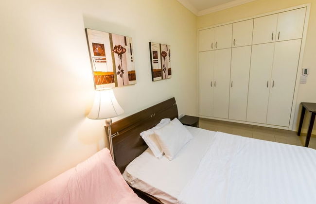 Marina Crown Tower - Photo 32