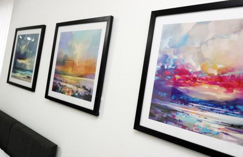 New Lodge Studios with Full Kitchen and Parking - Foto 15