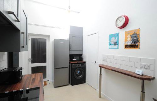 Newly refurbished next to University Hospital Coventry - Foto 15