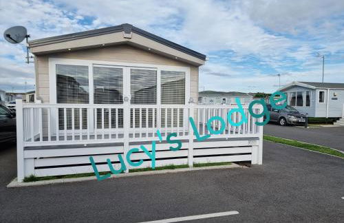 Lucy's Lodge - Photo 9