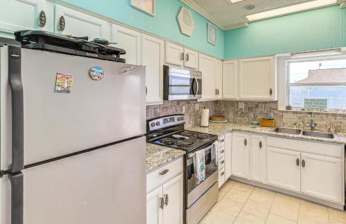 3 Blocks to Beach Getaway on Bolivar Peninsula! - Foto 8