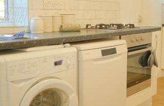3 Bedroom House by Brookland Stays Serviced Accommodation Short Lets Leeds - Foto 33