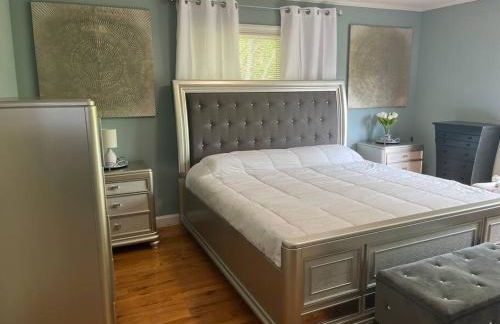 Harmony House - cozy, private mountain home, with firepit and pool table, located 10 minutes from Tryon Equestrian Center, Lake Lure, Local Wineries, and wedding venues - Foto 10