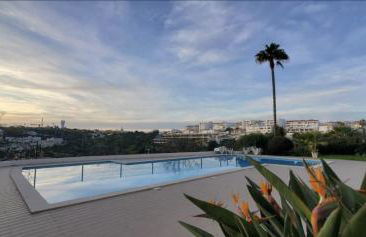 Sunny 3-Bedroom Apartment - Foto 36