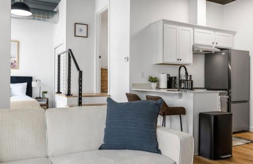 Modern Loft in Downtown Royal Oak - Foto 7