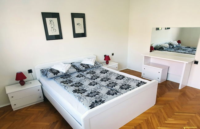 Apartments Velickovic - Photo 9