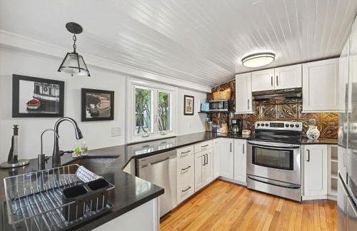 The 1850 House by Leavetown Vacations - Foto 28