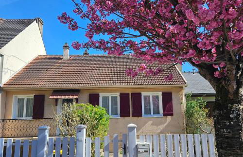 Maison avec jardin proche Paris et Disney - Foto 1