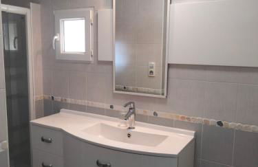 Appartement au bord de l'Yxeure au rez de chaussée avec terrain - Foto 5