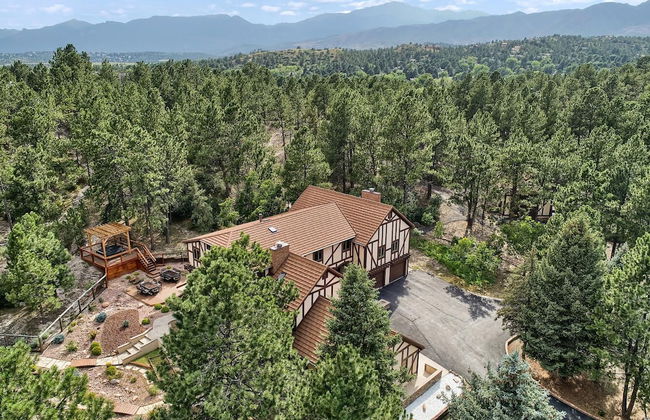 5BR Poe Manor Entertain,hot Tub+has Everything! - Foto 71