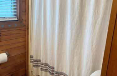 Log Cabin with Mountain View and Privacy - Foto 32