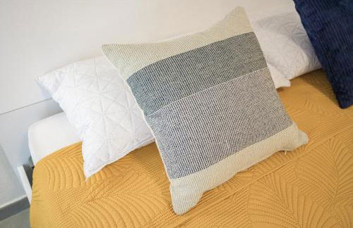 College Suites - Photo 29